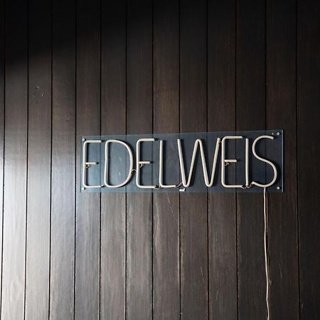 塞拉内华达Edelweiss House - Parking Y Wifi Gratis公寓 外观 照片
